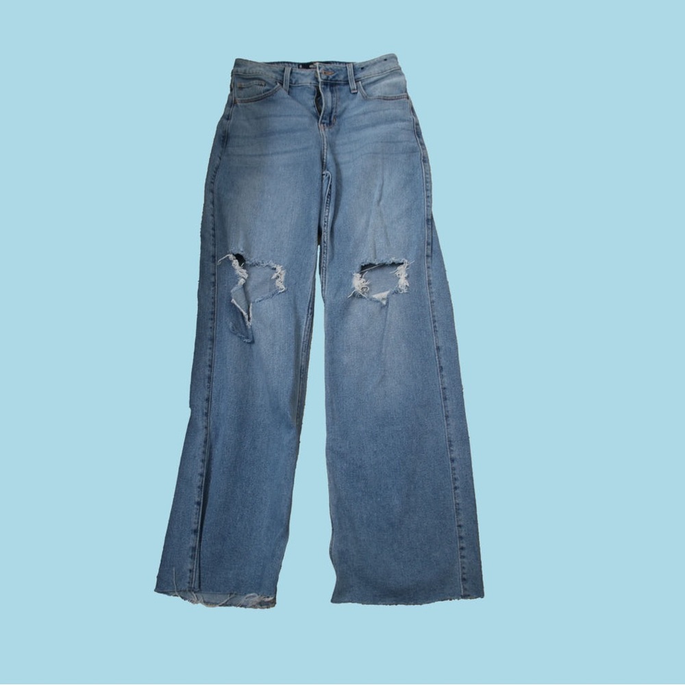 Hollister High Rise Ripped Vintage Baggy Jeans